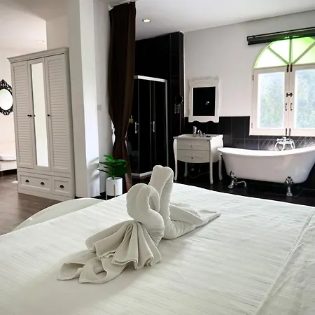Nidhra Lanna Hotel Chiang Mai Esterno foto